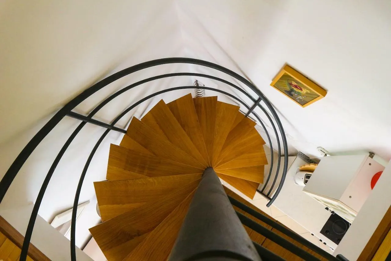Invalgo Apartment Premantura